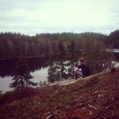 Löpning trail runt sjön Såken i Borås